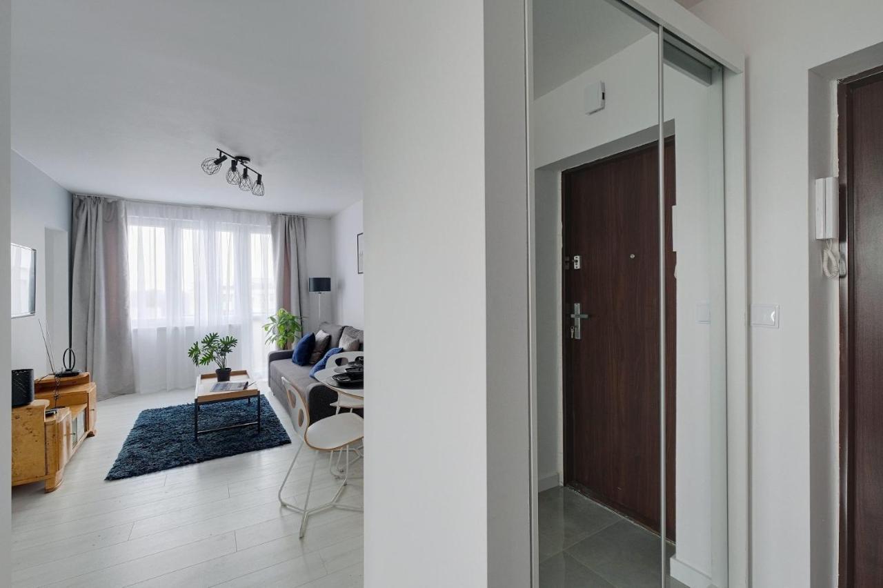 Warsaw Inside Solec With Private Parking公寓 外观 照片
