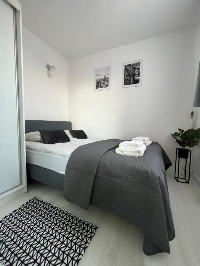 Warsaw Inside Solec With Private Parking公寓 外观 照片